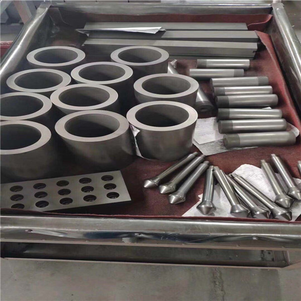 高純高強度石墨制品介紹