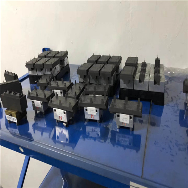 石墨加工中石墨電極的諸多優勢